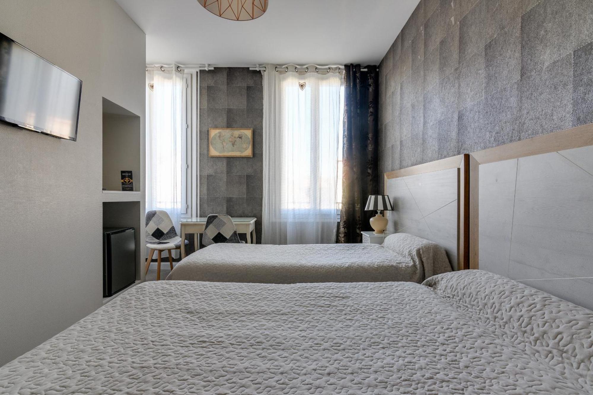 Hotel Henri IV Tarbes Luaran gambar